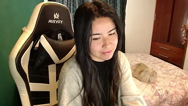 alice middlee online show from July 21, 3:46 pm