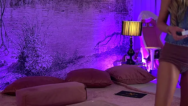 YamiraKim online show from November 17, 7:03 pm