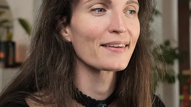 yulladao online show from October 19, 4:09 pm