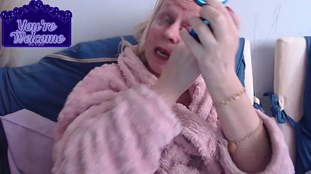 martachatte online show from March 19, 10:19 am