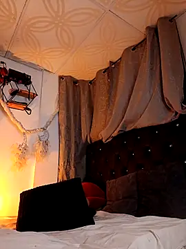 Piafisher1 online show from February 9, 1:41 am