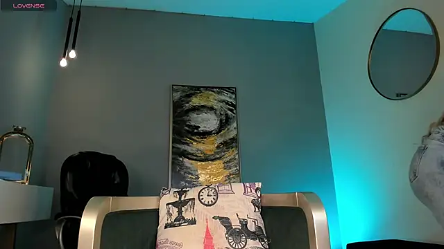 SophiePalmer online show from October 3, 10:20 am