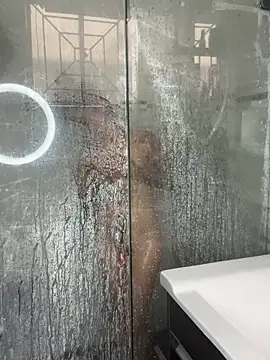 Selena G69 online show from December 19, 5:38 pm