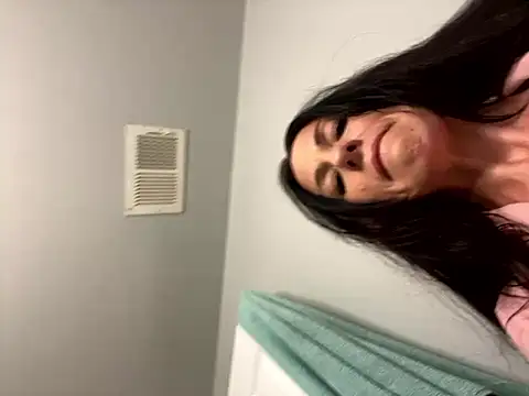 DominiqueX0 online show from September 28, 3:02 am