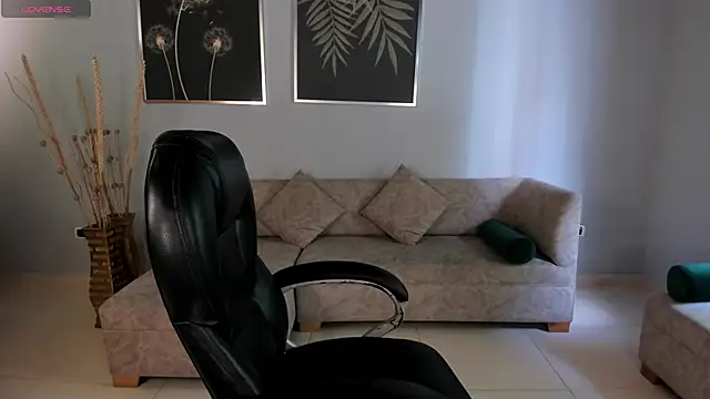 SunnyRivers online show from December 14, 4:57 pm