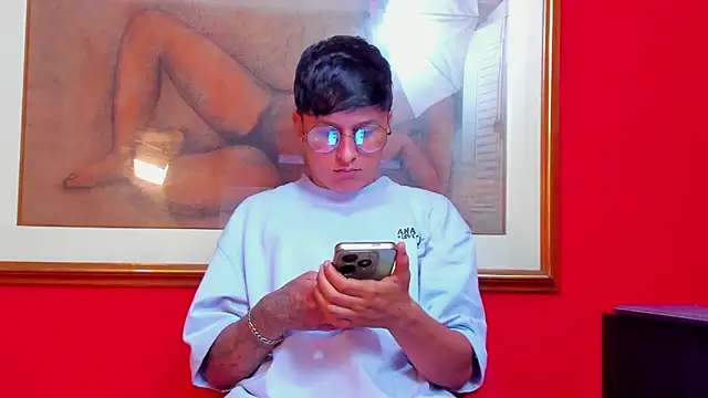 Tamarahryan online show from April 15, 4:18 pm