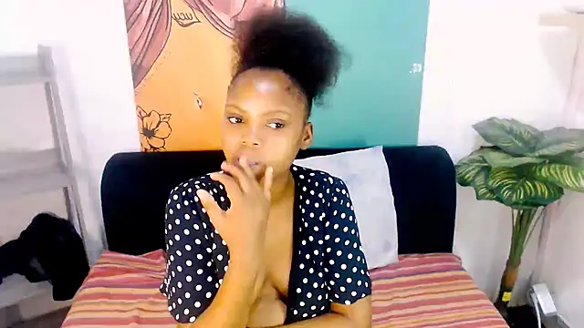 EroticDesiresxxx online show from January 15, 7:53 pm