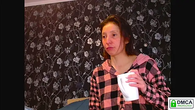 Sophi Cute online show from May 31, 8:09 am