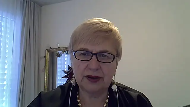 SweetCherry27 online show from February 8, 10:30 am