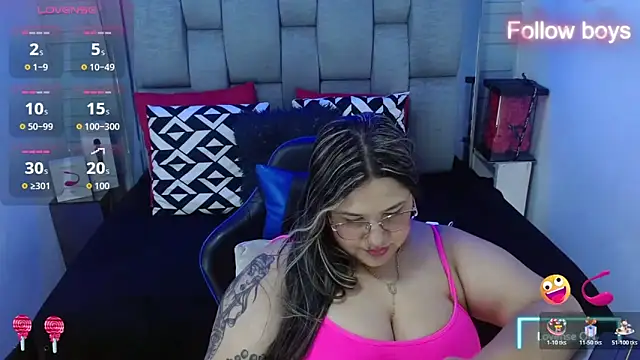 Snapshot of evelin_zaens chatting on October 20, 6:05 am evelin zaens online show from October 20, 6:05 am