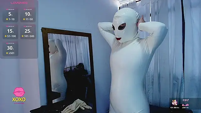 LatexDevil Blondie online show from March 26, 1:46 pm