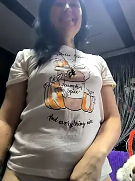 KikiXRed online show from December 3, 12:40 pm