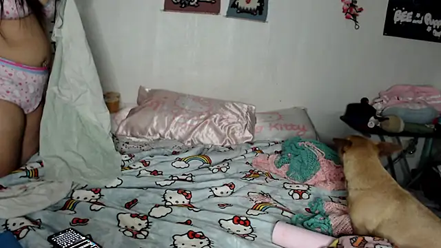 Cupcakecutie449 online show from March 5, 7:26 am