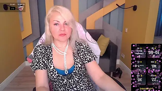 Candy Long online show from July 13, 5:30 am