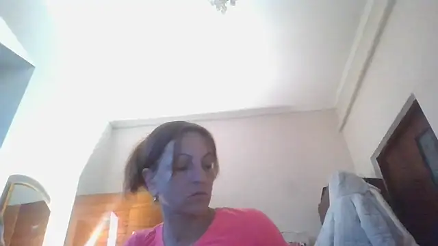 Snapshot of ShawnaAdams chatting on October 21, 3:05 pm ShawnaAdams online show from October 21, 3:05 pm