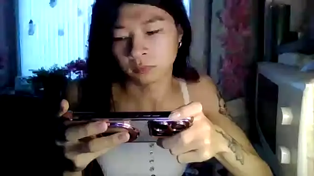 CarlyJoy online show from January 19, 12:12 pm