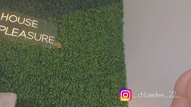 chloe d online show from September 21, 12:48 pm