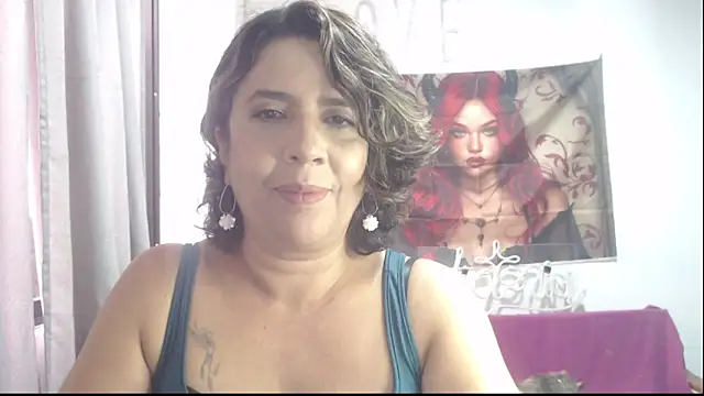 Victoria meester online show from December 5, 7:37 pm