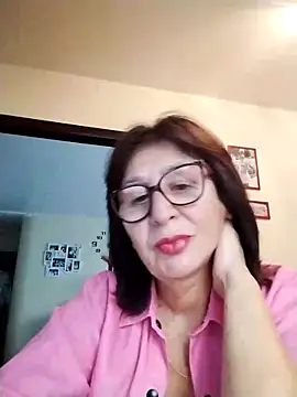 Snapshot of AlbinaXPretty chatting on September 27, 7:26 am AlbinaXPretty online show from September 27, 7:26 am