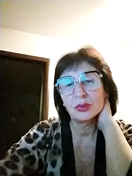 Snapshot of AlbinaXPretty chatting on October 18, 8:54 pm AlbinaXPretty online show from October 18, 8:54 pm
