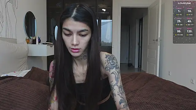 vinkitinkii online show from October 10, 7:57 am