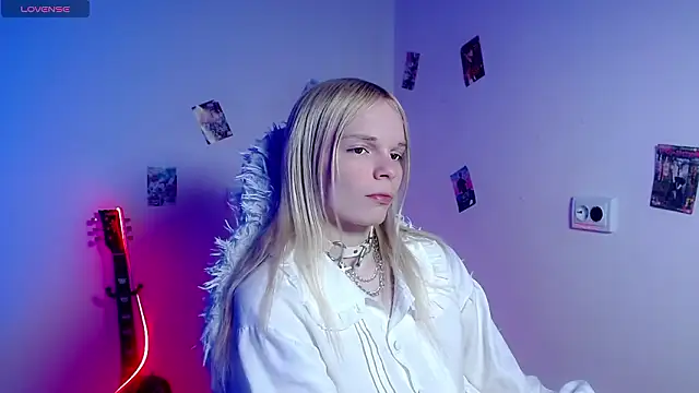 Emily Nyaffee online show from March 23, 2:01 pm