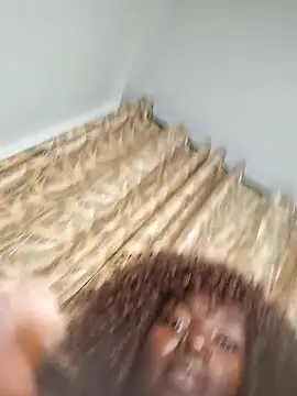 hornycreamybabe online show from September 30, 12:16 am