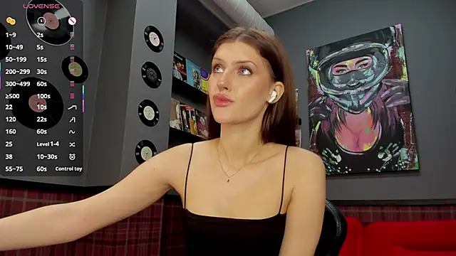 Skinny Alice online show from September 19, 1:15 am