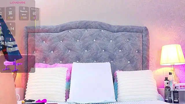 ZafiroClean online show from March 24, 7:30 pm