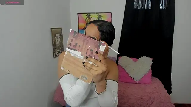 Andrys  online show from November 7, 10:04 pm