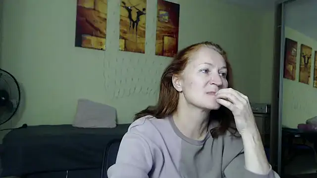 AmellyGrand online show from October 13, 6:10 pm