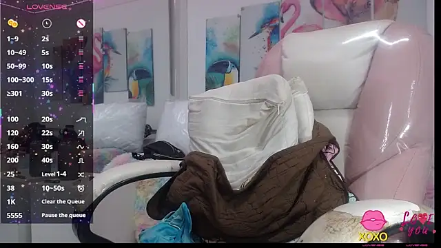 alegriamartinez online show from November 8, 7:52 pm