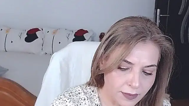 evamaria2024 online show from March 2, 8:32 am