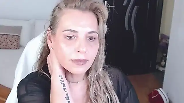 evamaria2024 online show from June 24, 8:57 am
