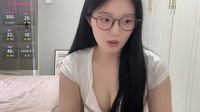 Snapshot of rose-u chatting on September 17, 5:49 am rose-u online show from September 17, 5:49 am