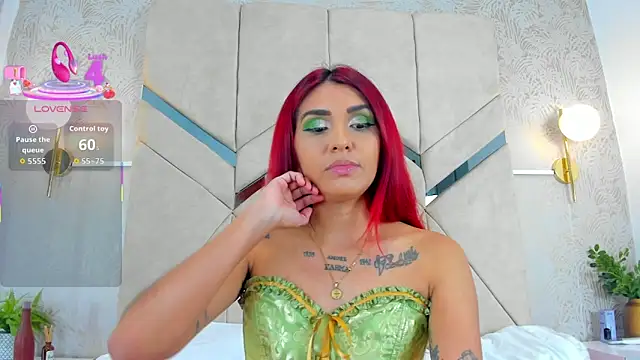 LiaVelez online show from November 7, 2:22 pm