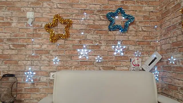 Amelia Kiss  online show from January 6, 12:36 am