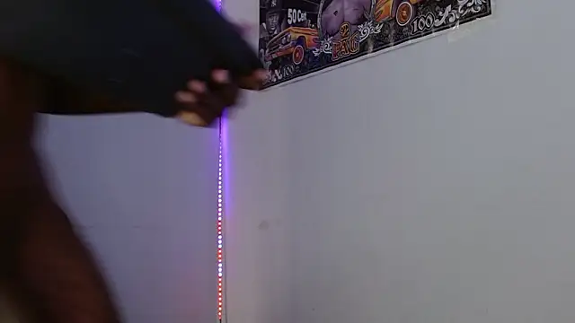 king  Black online show from March 29, 6:07 pm