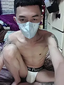 JJjing online show from June 2, 6:09 pm