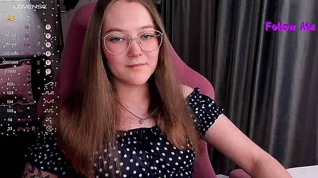 bunny bubble online show from February 17, 11:26 pm