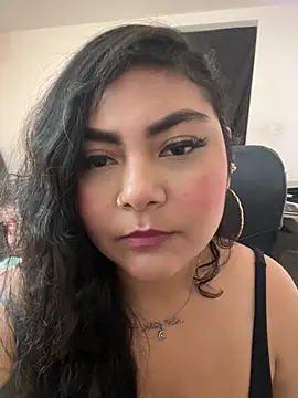 ItsEla online show from March 1, 4:18 pm