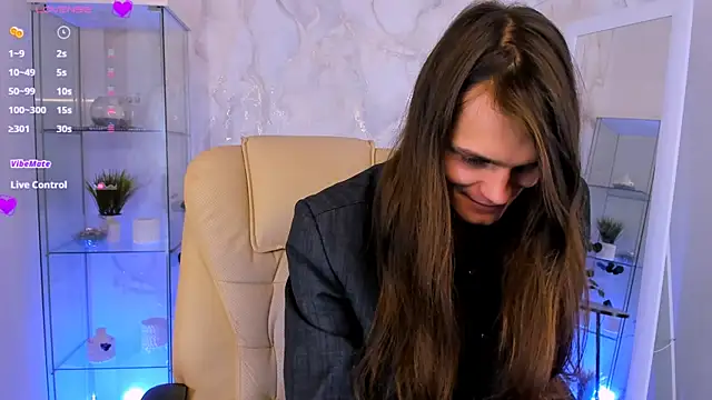 Will Will  online show from December 13, 9:10 pm