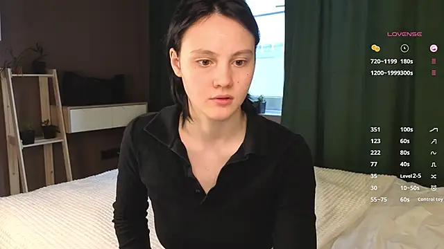 MaryCoopeer online show from October 27, 5:58 am