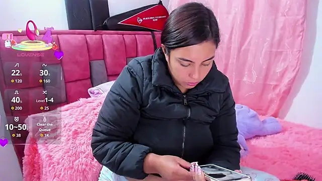 elana kepler online show from December 17, 7:45 am