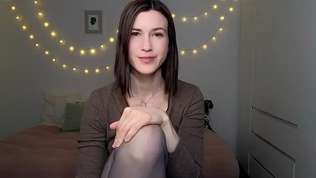 AliciaNewell online show from May 28, 4:27 pm