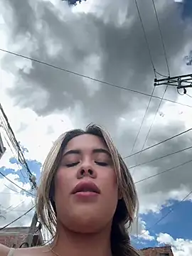 Emilia Bakerr online show from June 29, 7:02 pm