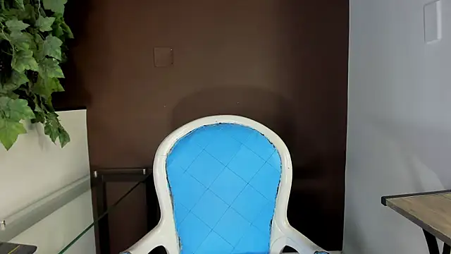 miss danika online show from February 9, 11:01 am