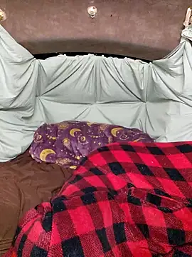 Evalain shadow online show from March 14, 12:33 am