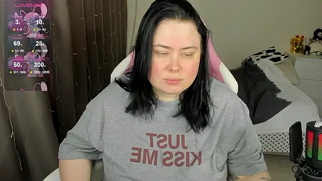 Akemi BBW online show from March 25, 9:56 am