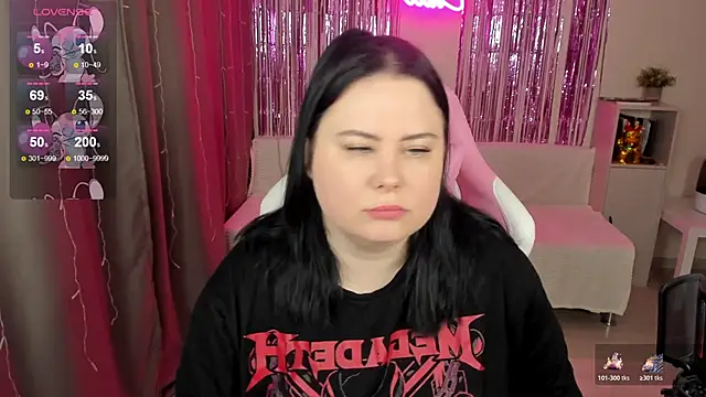 Akemi BBW online show from April 20, 6:16 am